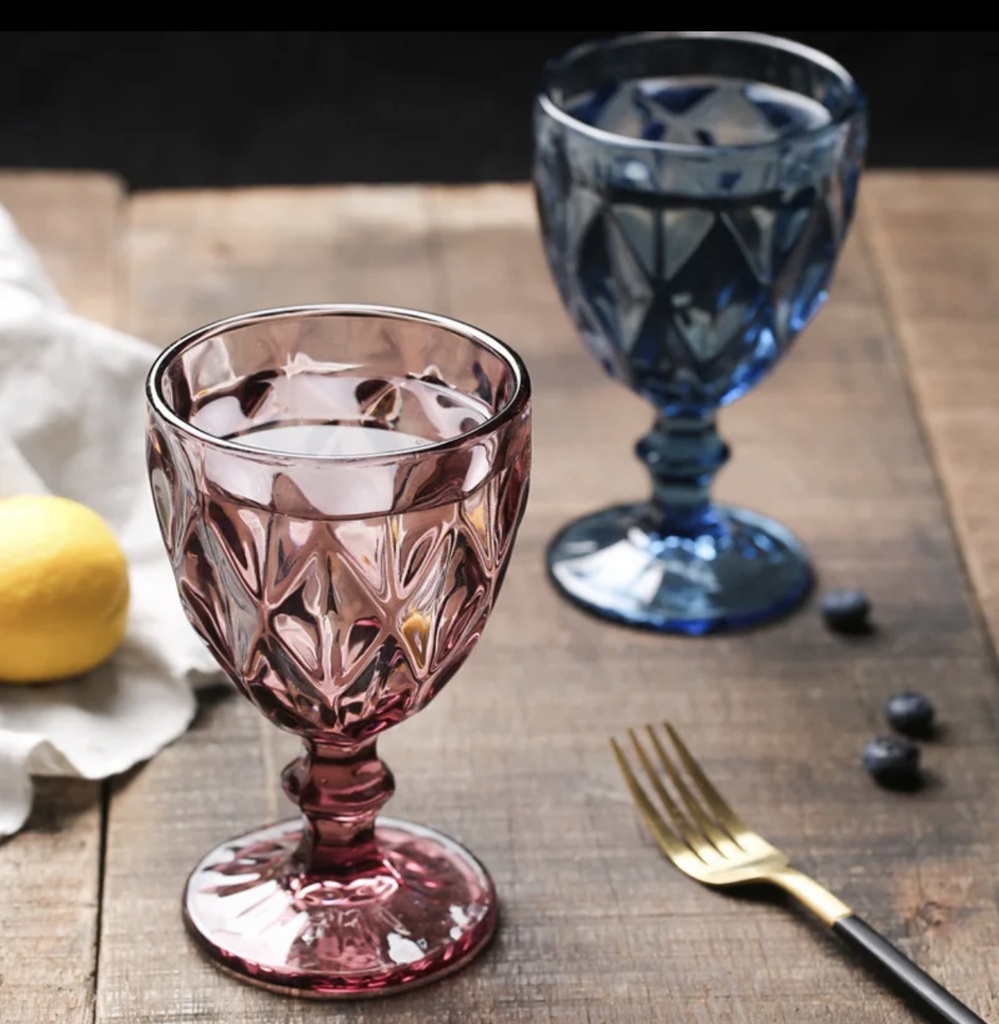 Ensemble de verre pour jus de fruit boisson et autre avec un design magnifique 